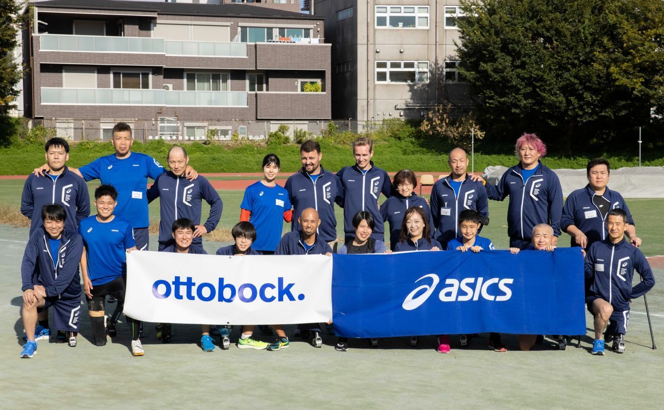 オットーボックランニングクリニック2022の参加者の集合写真
