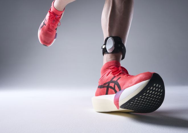 Running legs with sensing device